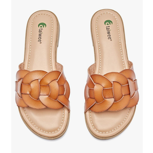 Ataiwee Women's Flat Slide Sandals - Ladies Casual Slip On Criss Cross Strap Summer Shoes.
Size 8.5