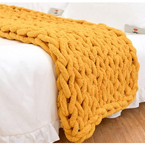 Chunky Knit Blanket Throw 40"×40", Hand Knitted Warm Chenille Throw Blanket, Home Decor Soft Thick Yarn Cable Knit Blanket,Soft Breathable Fleece Banket Christmas for Couch Bed Sofa Best Gift (Yellow)