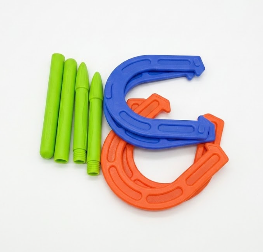 Plastic Horseshoe Game