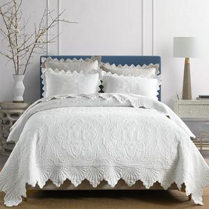 Cotton Quilt Bedding Set Reversible Lightweight Coverlet for All Seasons, 3 Pieces Embossed Floral Solid White Bedspread with Ruffled Edge, Queen Size