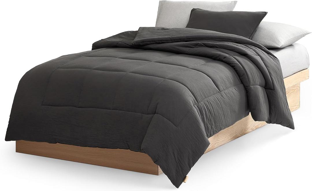 UGG Twin/XL Twin Comforter Set with 1 Pillow Sham, Lightweight Down Alternative Blanket, All Season, Washable & Hypoallergenic Bedding Set for College Apartment, Dorm Essential, Charcoal Grey (Lenora)