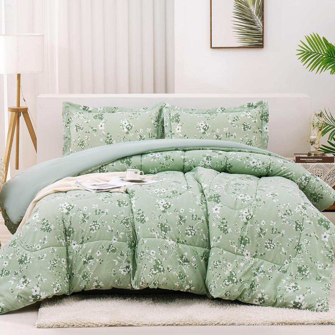 Mooreeke Floral Queen Size Comforter Sets, Vintage Sage Green Botanical Flower, Lightweight Bedding for All Seasons, 3-Piece Bed in a Bag with Fluffy Quilted Reversible Comforter & 2 Pillow Shams