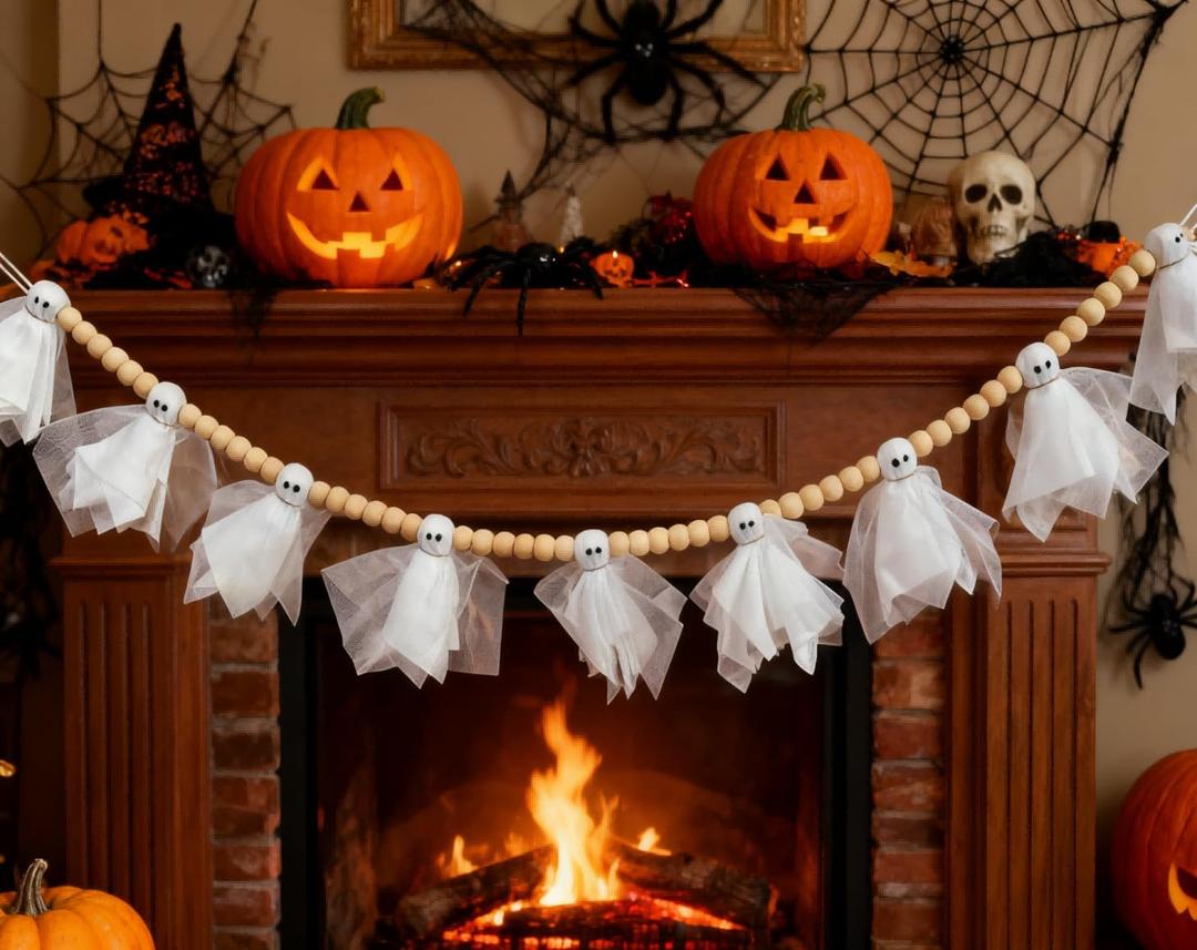 Halloween Banner, Cute Halloween Ghost with Wooden Beads Garlands, Handmade Rustic Banner for Wall Home Indoor Outdoor Doorways & Home Mantel Decor Supplies (White Ghost)