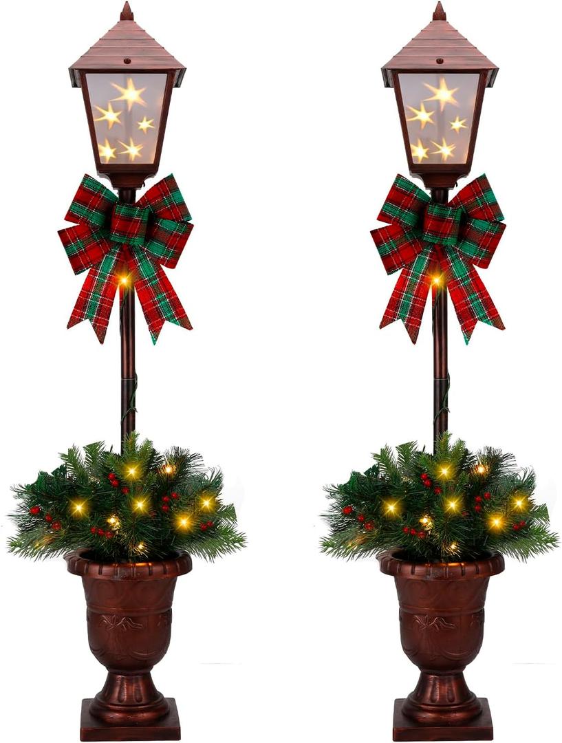 GREATDAY 2Pack 3.5-Foot Christmas Decorated Pre-Lit Lamp Post with 20 LED Lights with Timer by Batteries Operated for Front Door, Entryway, Patio Porch Home Decorations,Indoor&Outdoor use