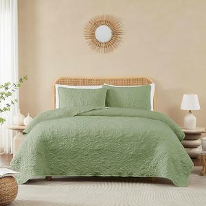 Green Quilt Set Queen Size with Pillow Sham, Ultra Soft Microfiber Lightweight Bedding Bedspread Coverlet for All Season, 3 Piece, 90x90 inches