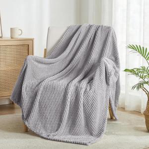 Exclusivo Mezcla Fleece Throw Blanket Extra Large, Super Soft and Warm Blankets for Couch, Sofa and Bed Waffle Textured, Cozy, Fuzzy and Lightweight (Light Grey, 50x70 Inches)