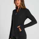 Trendy Queen Womens Lightweight Zip Up Jackets 2026 Athletic Workout Hoodies Spring Shirt Fitted Gym Clothes with Pocket (Black, L)