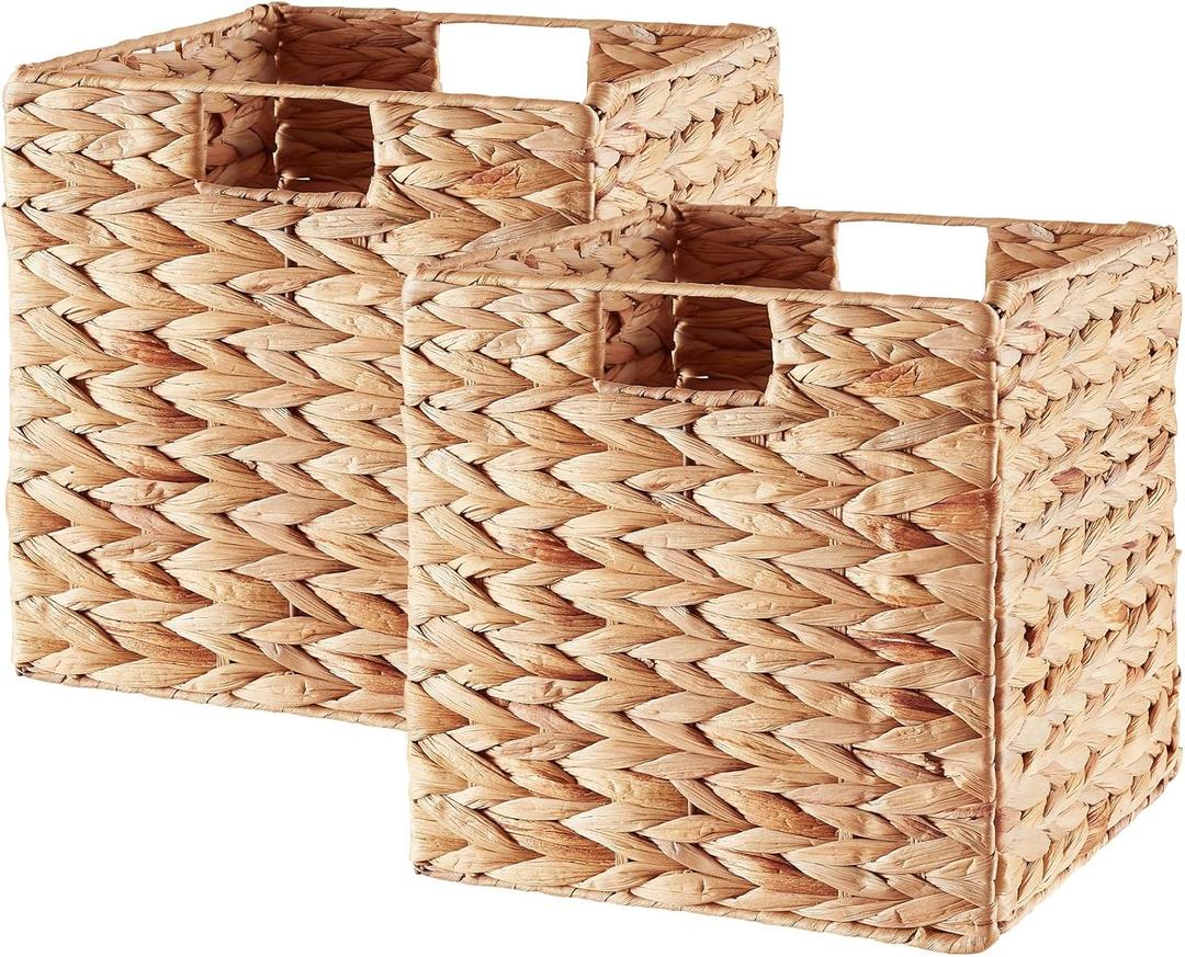 Wicker Storage Basket, Set of 2 Water Hyacinth Storage Baskets for Organizing, 11x11x11 Storage Cube Bins, Wicker Storage Cubes, Natural Foldable Square Baskets for Shelf Laundry Organizer