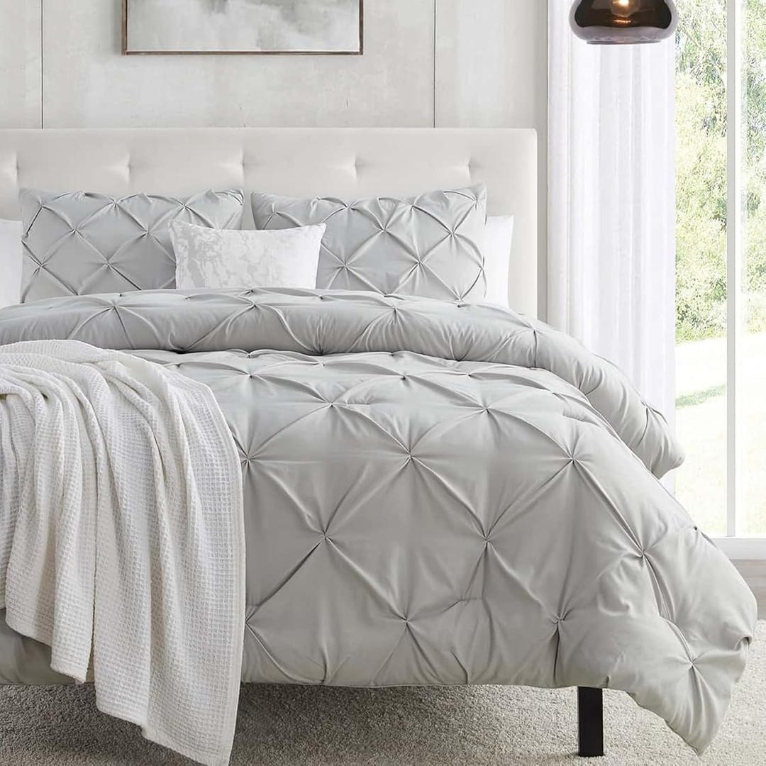 Nestl Light Grey Duvet Cover Queen Size - Soft Double Brushed Duvet Set with Button Closure & Corner Ties, 3 Piece Luxurious Pinch Pleated Duvet Cover Set 90x90 Inches with 2 Pillow Shams