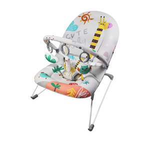 Q-MIULIKE Baby Bouncer Seat Infant Seat Non-Slip Feet 3-Point Harness for Newborn 0-9 Months Up to 20lbs（Little Giraffe）