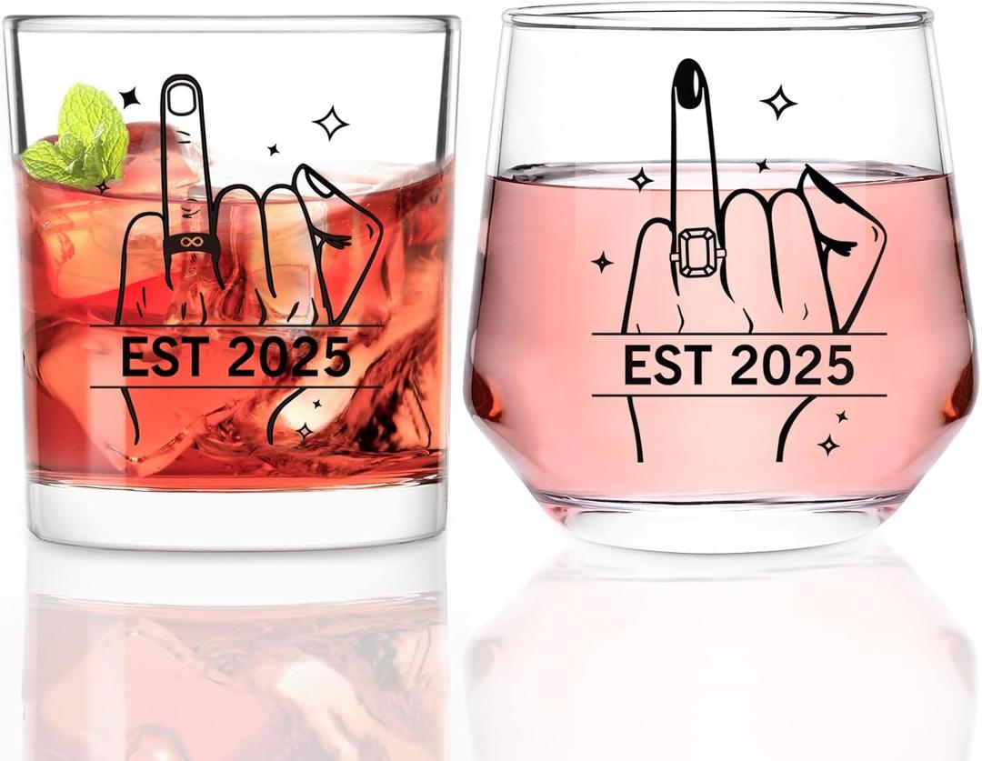 Futtumy Ring Finger Est 2025 Glasses and Whisky Glasses, Wedding Gifts for Couples, Bridal Shower Gifts, Engagement Gift for Couples Bride and Groom Mr. Mrs. His Hers Bride To Be