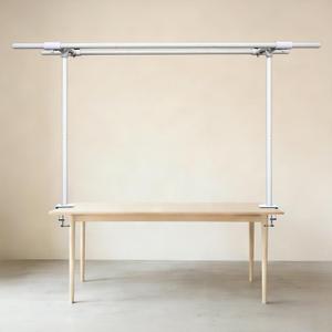 Beyeutao Over the Table Backdrop Stand with Clamps Double Crossbar 16"-87" Length 16"-45" Height Adjustable White Photo Backdrop Stand with Clamps Background Stand Metal Photo Background Stand