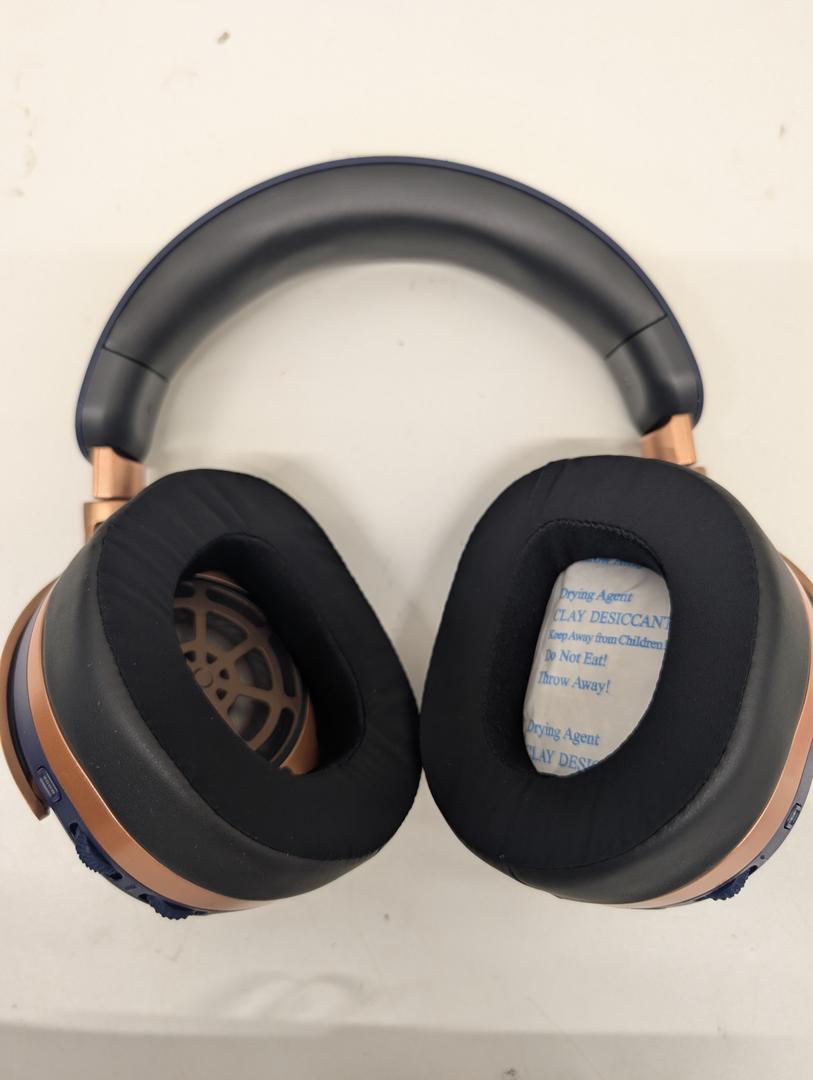 Turtle Beach Stealth 700 Gen 3 Wireless Multiplatform Amplified Gaming Headset for Xbox Series X|S, Xbox One, PC, PS5, Mobile 60mm Drivers, AI Noise-Cancelling Mic, Bluetooth, 80-Hr Battery Cobalt