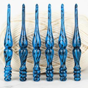 Wooden Crochet Hooks Set, 7 pc Ergonomic Crochet Hooks for Arthritic Hands, 4mm-10mm Engraved Sizes - Comfort Soft Grip Handle for Crocheting & Knitting - Premium Gift for Her(Hooks Only)