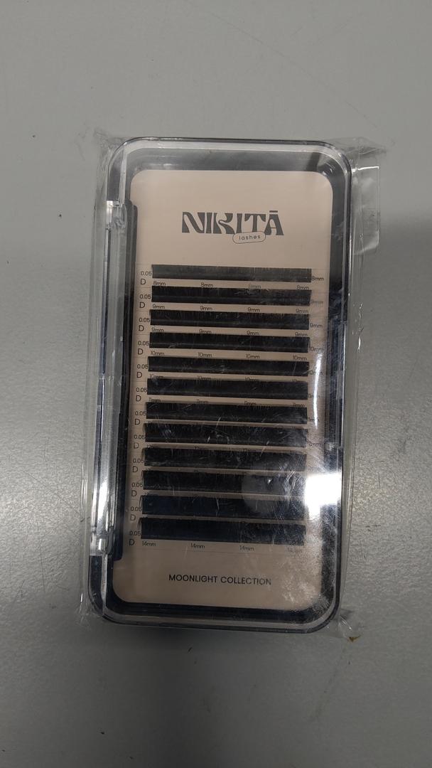 NIKITA Soft Auto Fan Eyelashes, 12 Rows Black Volume False Lashes for Eyelash Extension with Nanometer PBT Material, Easy to Access and Match, Suitable for Beauty Salon