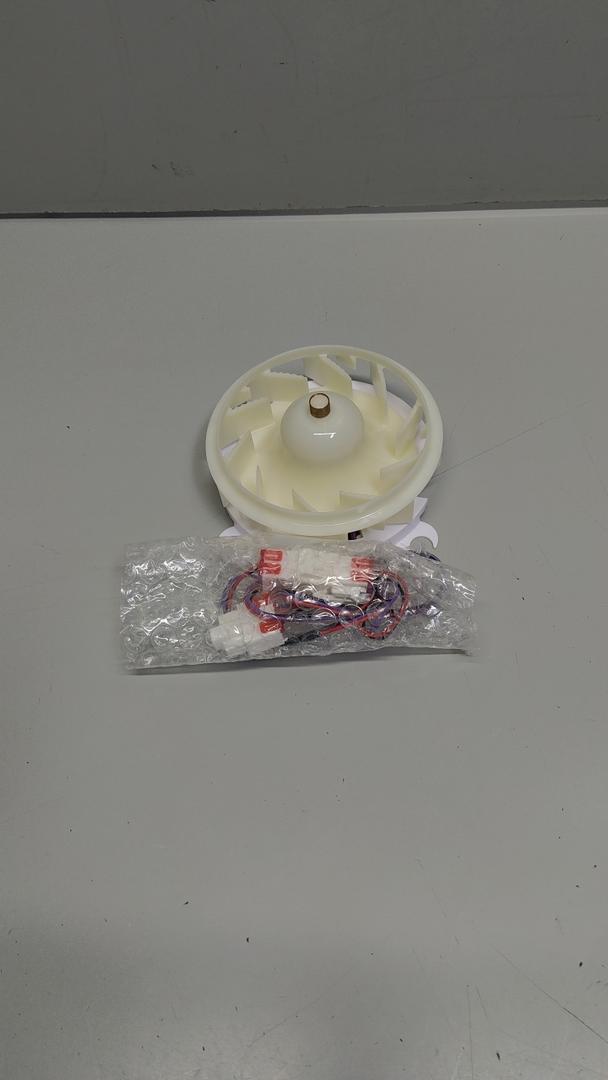 EAU64824401 Refrigerator Evaporator Fan Motor Assembly DC Replacement ADJ73252237, EAU36179307, EAU61505007, EAU61505013 Compatible with LG Kenmore Refrigerator