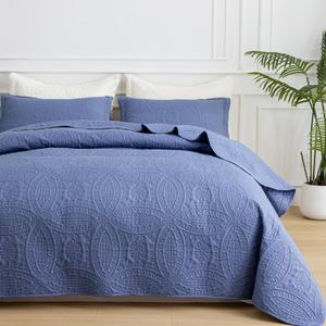Full Quilt Bedding Set - Grayish Blue Soft Breathable Bed Quilt, Modern Style Embossed Bedspreads, Lightweight Microfiber Reversible Coverlet for All Seasons-3 Pieces (1 Quilt,2 Pillow Shams) (Full (80" x 90"))