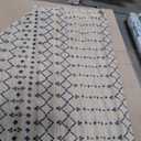 JONATHAN Y Moroccan Geometric Indoor Outdoor Round Area Rug 8 Ft Beige/Navy, Ourika Textured Weave for Backyard, Patio, Porch, Easy-Cleaning, High Traffic, Pet-Friendly, Non-Shedding (SMB108H-8R) (7'9" (Round))