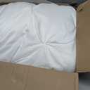 Amazon Basics Soft, Lightweight Twin Size Comforter Set, All-Season Down-Alternative 2-Piece Bedding Set, Pinch Pleat Design with Piped Edges, Twin/TwinXL, Bright White