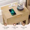 Nasonet Night Stand Set 2, Fluted Nightstand with Charging Station, Wood Bedside Table with Drawer & Storage Shelf, Modern End Tables for Bedroom Sofa Couch Office, Natural Oak
