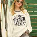 ASTANFY Cow Skull Western Sweatshirts For Women Country Western Outfits Cowgirl Pullover Sweatshirts (Beige, XXL)