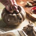 Ceramic Garlic Keeper with Lid and Holes Garlic Saver and Storage Framhouse Decor Keep Gralic Cloves Dry and Fresh, Grey