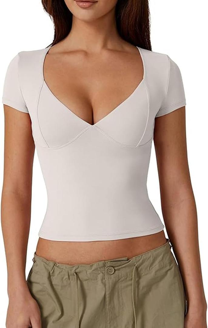 Women Sweetheart Neckline Short Sleeve Crop T Shirts Top Double Lined Tight Tee Shirts Going Out Tops Workout Outfit (A White, L), Large