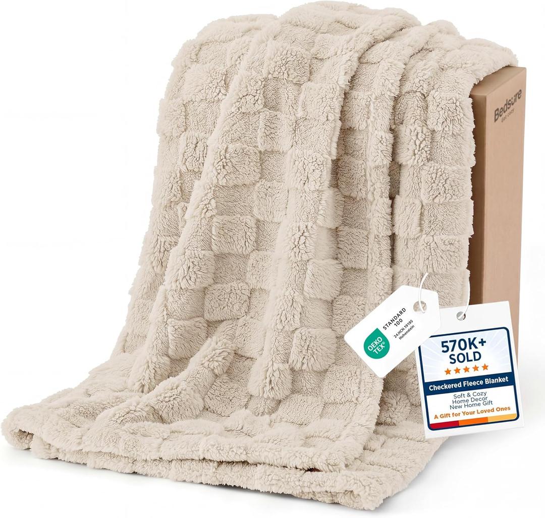 Bedsure GentleSoft Beige Throw Blanket for Couch - Checkered Fleece Blankets Gifts for Kids Girls, Cute Soft Cozy Throw for Bedroom Home Decor Gifts, 50x60 Inches