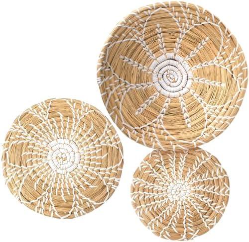 Glenmal 3 Pcs Boho Wall Basket Decor Decorative Bulrush Woven Basket Wall Decor Art Farmhouse Handmade Hanging Baskets with African Design for Living Room Display Table Settings Kitchen Home(Bright)