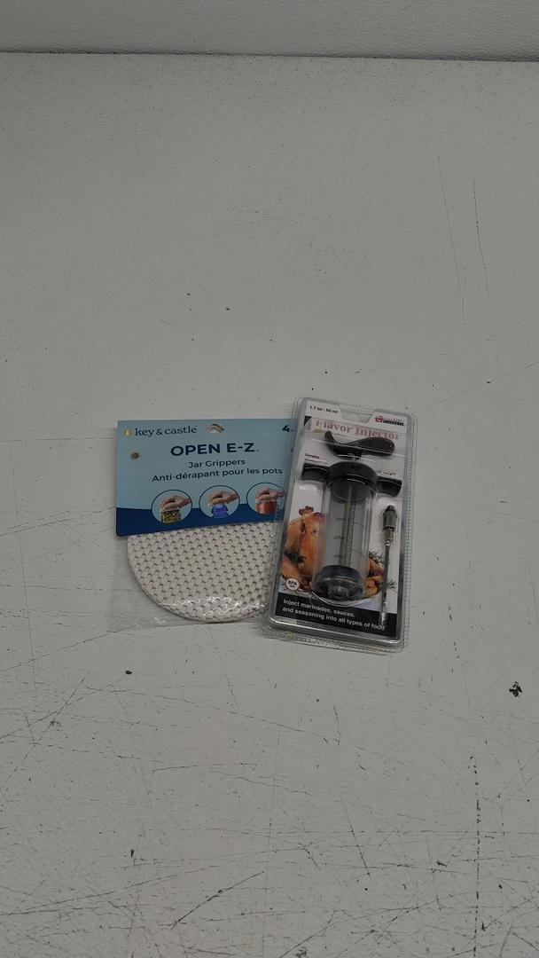 Economy Kitchen Accessory Open E-Z 4 Pack and Culinary Elements Flavor Injector