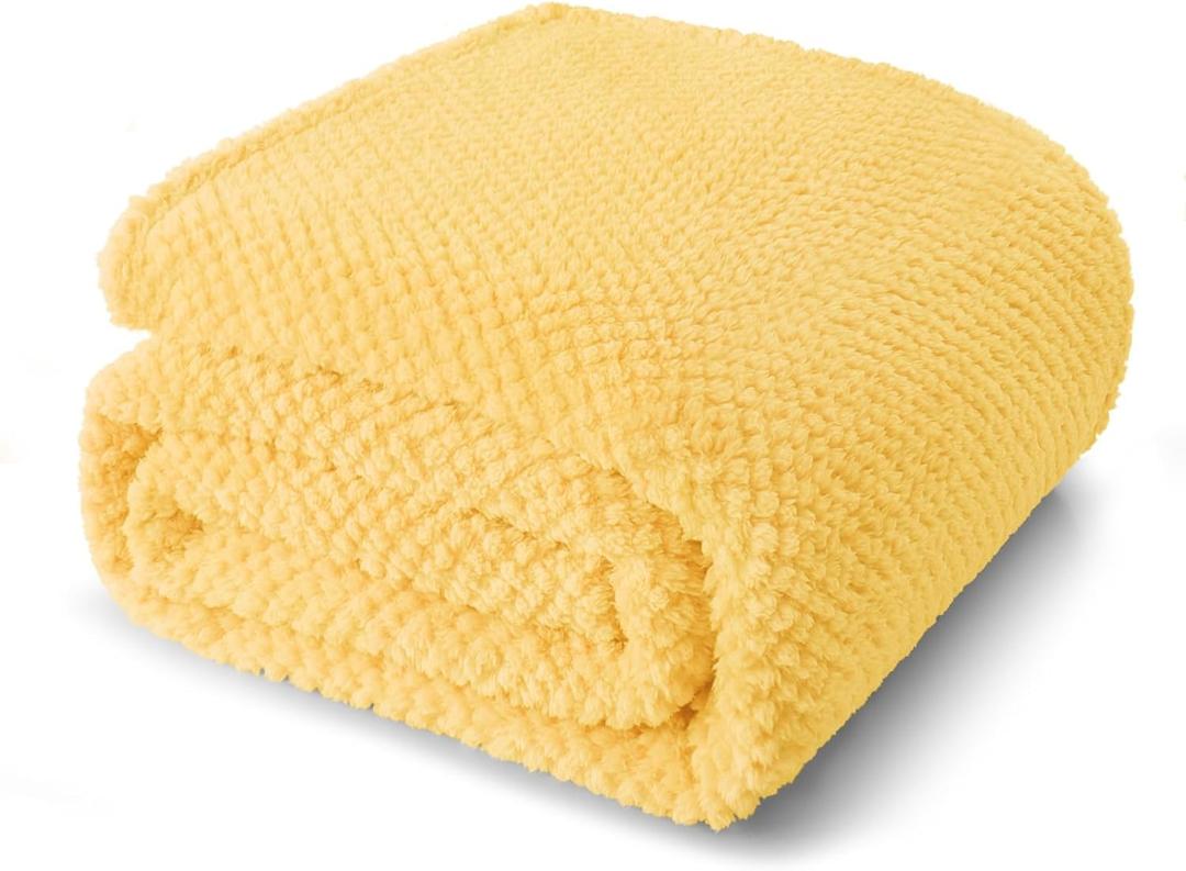 Queen Size Fuzzy Fleece Blanket for Bed, 90x90 Inch Fluffy Warm Soft Jacquard Blankets for All Season, Lightweight and Cozy, Yellow