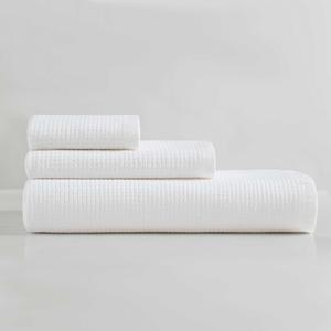 Calvin Klein - Bath Towels, Super Soft & Absorbent Cotton Towels, Oeko-Tex Certified (Eternity Solid White, 3-Piece)