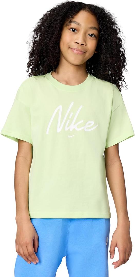 Nike Girls' Sportswear Club Modern Script Boyfriend T-Shirt (Green, M)