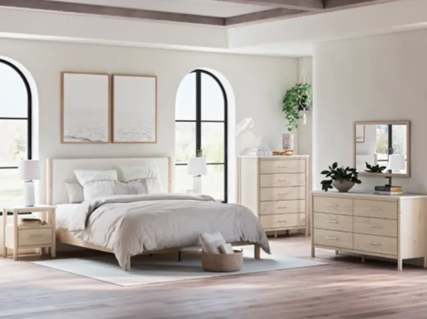 Signature Design by Ashley Finch Modern Platform Bed Frame, King