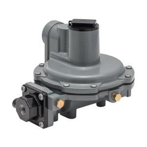 R632A-CFFXA Integral 2-Stage Regulator, 1/4" x 3/4" NPT, 9-13" w.c. Spring, Vent Opposite Taps