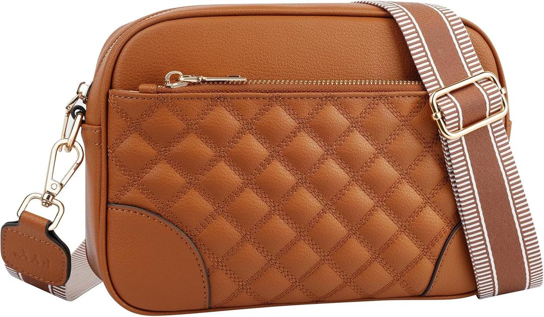 FYY Small Crossbody Bags for Women Quilted Vegan Leather Crossbody Purses for Women Travel with Adjustable Shoulder Strap (Brown)