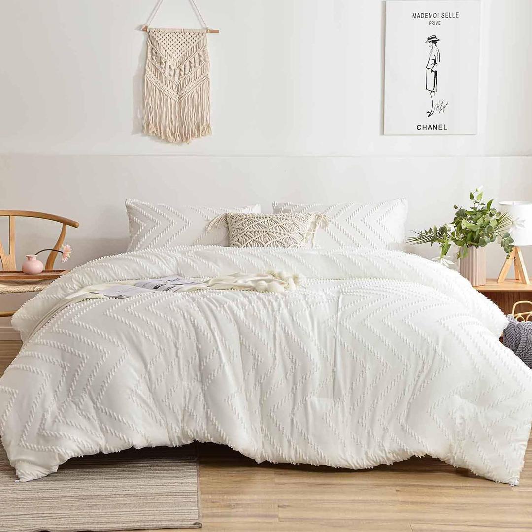 Nanko White Duvet Cover King Size, 3pc Boho Tufted Microfiber Bedding Comforter Cover Set, All Season Aesthetic Shabby Chic Soft Embroidery Textured Geometric Quilt Cover (104x90)