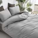 Grey Queen Comforter With Pillow Cases.