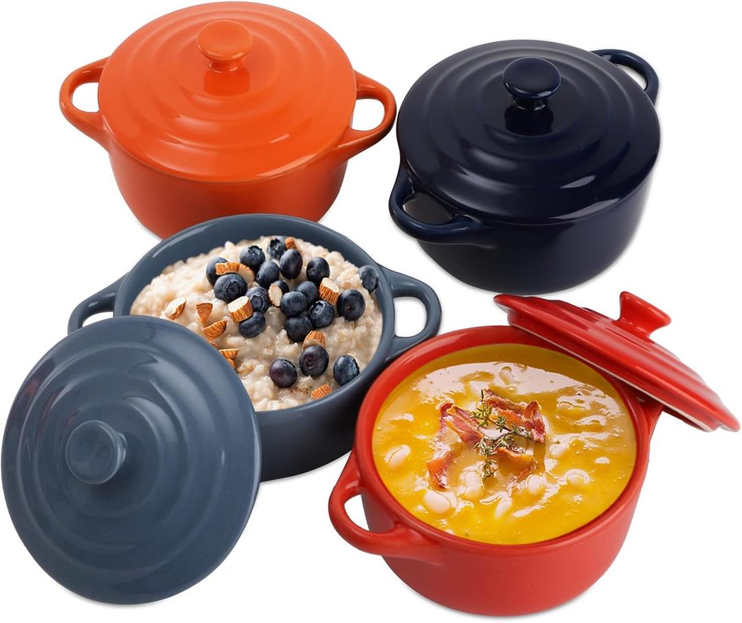 Jucoan 4 Pack Porcelain Ramekins with Lid, 8 oz Small Cocotte Casserole Dishes with Lids and Handles, Individual Servings Souffle Creme Brulee Dishes for Baking, Oven Safe, 4 Colors