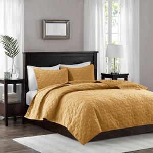 Madison Park Harper Quilt Set Velvet Casual Geometric Stitching Design All Season, Lightweight Coverlet, Cozy Bedding, Matching Shams, King/Cal King(104"x94"), Mustard 3 Piece