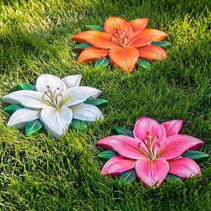 Cinnvoice 3 Pack Garden Stepping Stone Outdoor, Decorative Dimensional Resin Stepping Stones for Patio Pathway Landscaping Walkway Sculpture Yard Backyard Lawn(Lily,10 Inches)