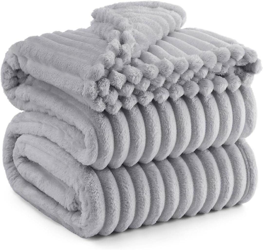 Bedsure Blankets Queen Size for Bed - GentleSoft Cozy Soft Blankets for Women, Cute Large Fleece Throws for Girls, Light Grey, 90x90 Inches