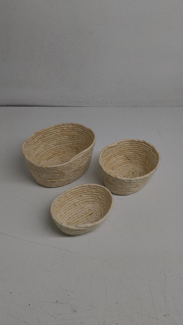 3-Piece Woven Cotton Rope Storage Baskets – Modern Elliptical Organizers for Home and Office – Ideal for Toys, Snacks, Cosmetics and Desk Items – White