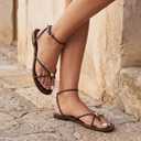 Strappy Flat Sandals for Women Comfortable Open Toe Ankle Strap Thong Sandals Summer Beach Dressy Shoes, Size 7.5