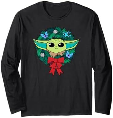 Amazon Essentials The Mandalorian Grogu Holiday Christmas Wreath Long Sleeve T-Shirt, Size: S