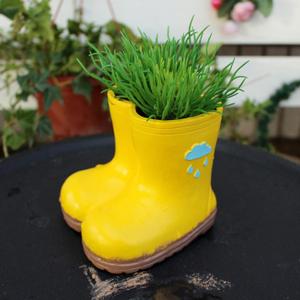 Creative Rainboot Flower Pot, Resin Flower Planting Pots, Indoor Garden Planters, Planters for Outdoor Plants, Cute Planters, Decorative Resin DIY Flower Pots for Home Lawn Yard Outside Decor