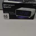 Emerson CKS1500 SmartSet Dual Alarm Clock Radio with AM/FM, 0.9 Blue LED Display, 4-Level Dimmer, Blue Accent Light, Sleep Timer & Auto Time Setting White