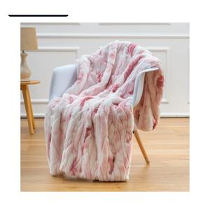 Super Soft Faux Fur Throw Blanket- Royal Luxury Cozy Plush Rose Pink Color Blanket use for Couch Sofa Bed Chair, Reversible Fuzzy Faux Fur Velvet Blanket 50 Inch x 60 Inch (Printed Pink)