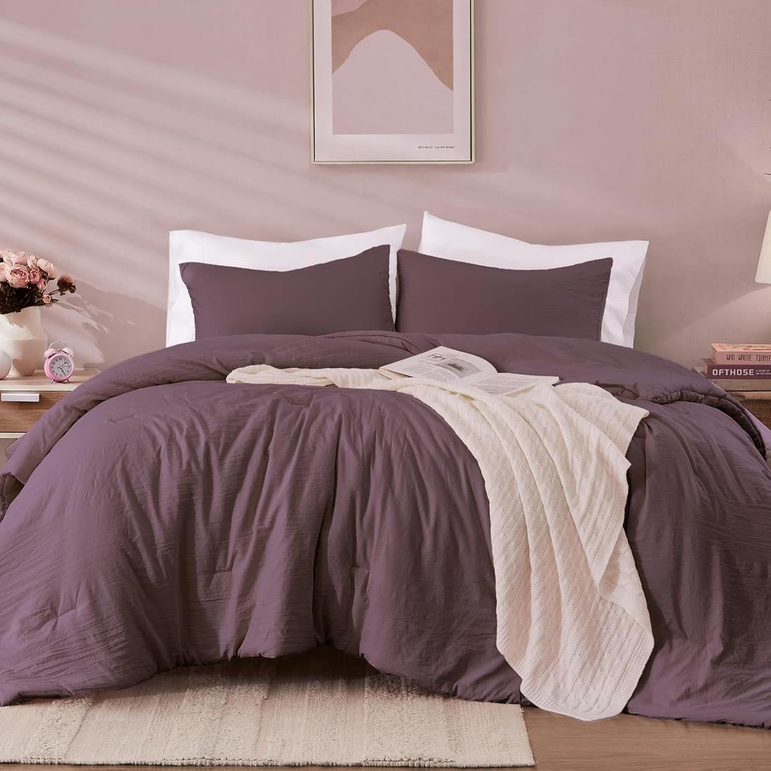 WRENSONGE King Size Comforter Set - 3 Pieces Deep Purple Comforter Prewashed Soft Lightweight for All Seasons,Fluffy Down Alternative Comforter King Size with 2 Pillow Shams (Italian Plum)