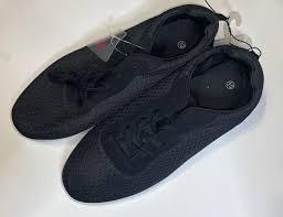 Bobbie Brooks women's shoes size 9 Black With White Sole